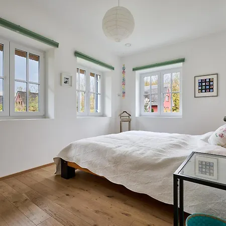Vier Laerchen Feriehus *